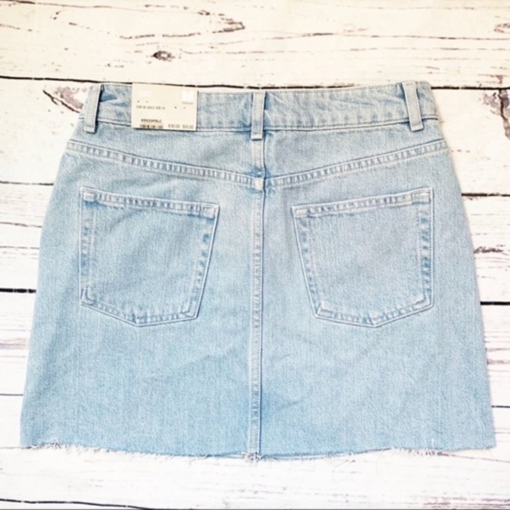 Topshop Denim Mini Bleached Jean Skirt Size 6 - Picture 4 of 7